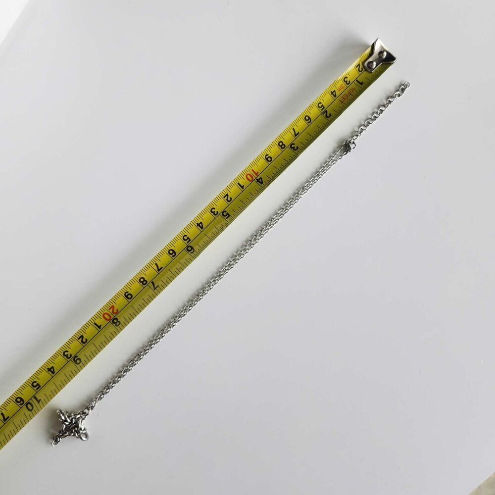 Gothic silver star necklace with a small silver chain - Picture 8 of 14